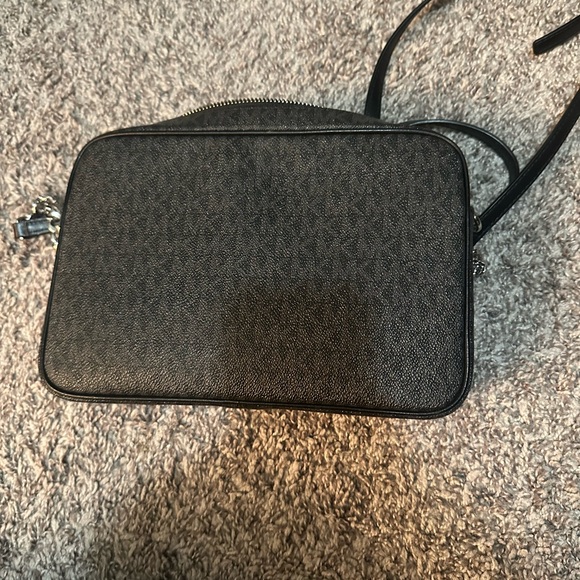 Micheal Kors Crossbody Purse - Picture 3 of 3